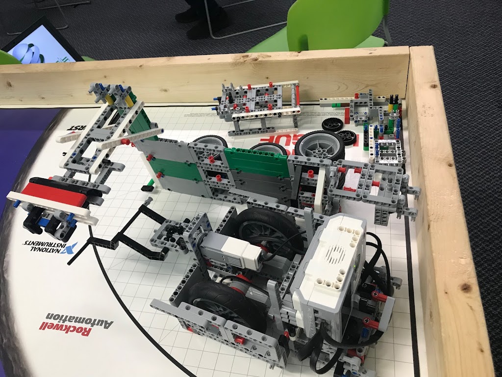 TechZenik Robotics | 2300 Lawrence Ave E unit 221, Scarborough, ON M1P 2R2, Canada | Phone: (416) 628-6763