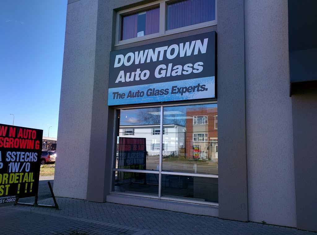 Standard Auto Glass | 555 York St, London, ON N6B 1R6, Canada | Phone: (519) 673-4527