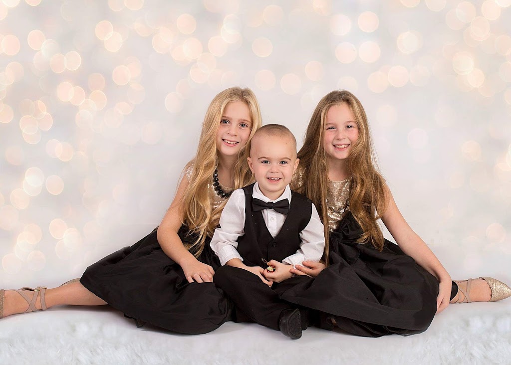 Photography by Merna Ryan | 8 Elm St, Brookfield, NS B0N 1C0, Canada | Phone: (902) 956-0565
