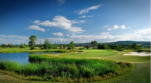 Batteaux Creek Golf Club | 7422 Sideroad 30 & 31 Nottawasaga, Nottawa, ON L0M 1P0, Canada | Phone: (888) 833-8787