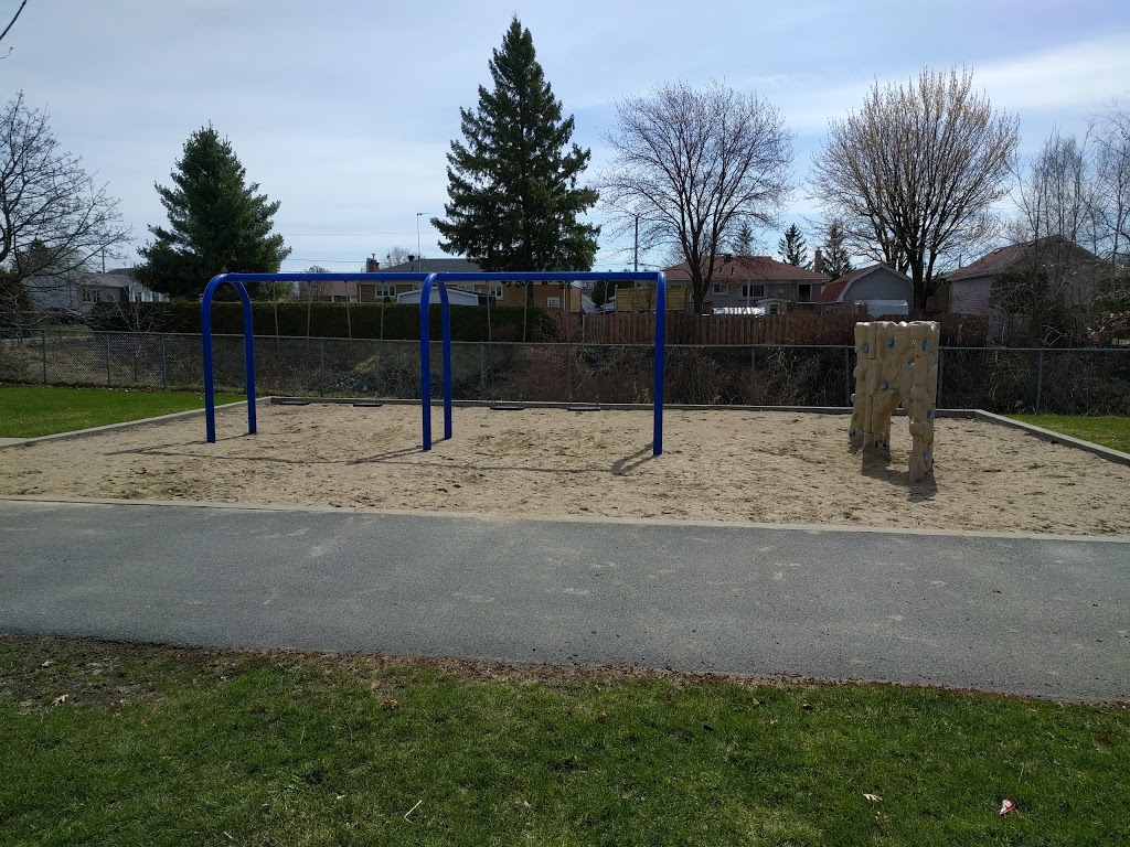 Parc Ki-Ri | Rue de Carignan, Varennes, QC J3X, Canada