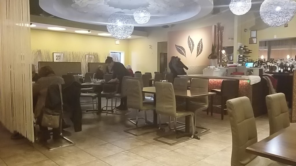 L.A. Town Grill | 5975 Malden Rd #5, Windsor, ON N9H 1S7, Canada | Phone: (519) 250-8383