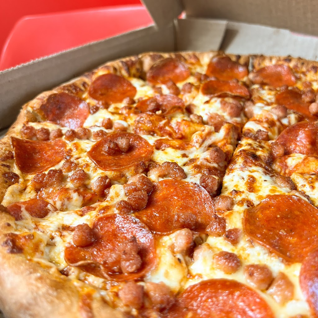 Dominos Pizza | 13255 ON-27 Unit B-7, Nobleton, ON L0G 1N0, Canada | Phone: (365) 514-2000