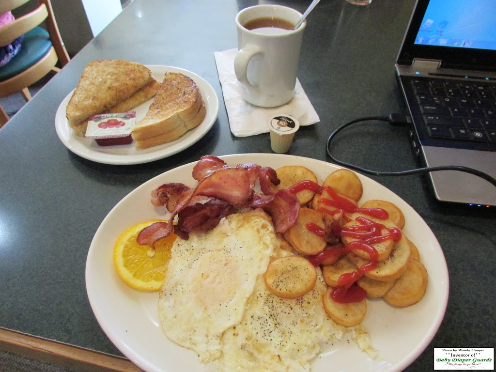 Country Diner Restaurant | 23 Union St, Smiths Falls, ON K7A 2S3, Canada | Phone: (613) 283-8635