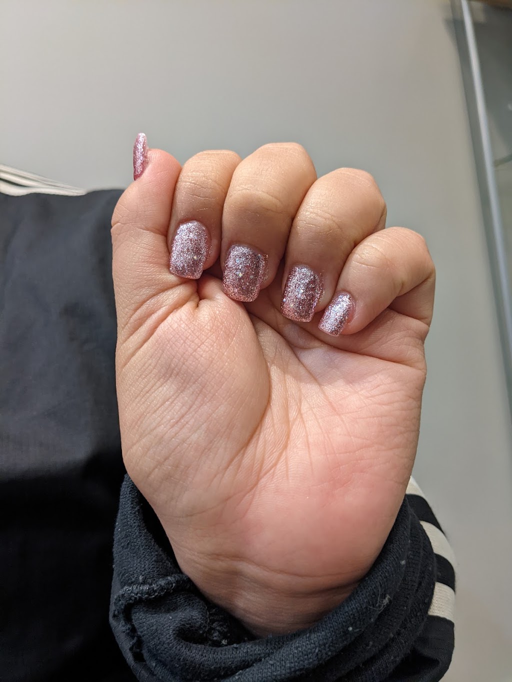 Cali Nails | 6631 Island Hwy N, Nanaimo, BC V9T 4T7, Canada | Phone: (250) 390-7558