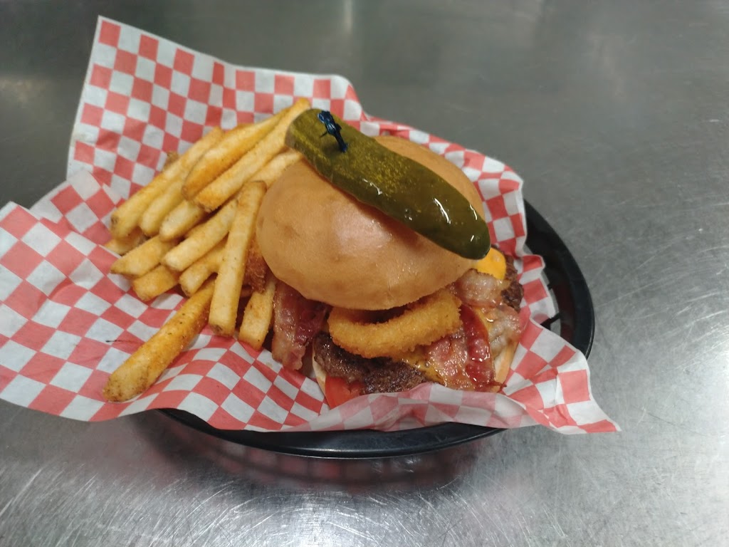The hidden gem restaurant | 60 Sky Blvd, Goffs, NS B2T 1K3, Canada | Phone: (902) 873-6411