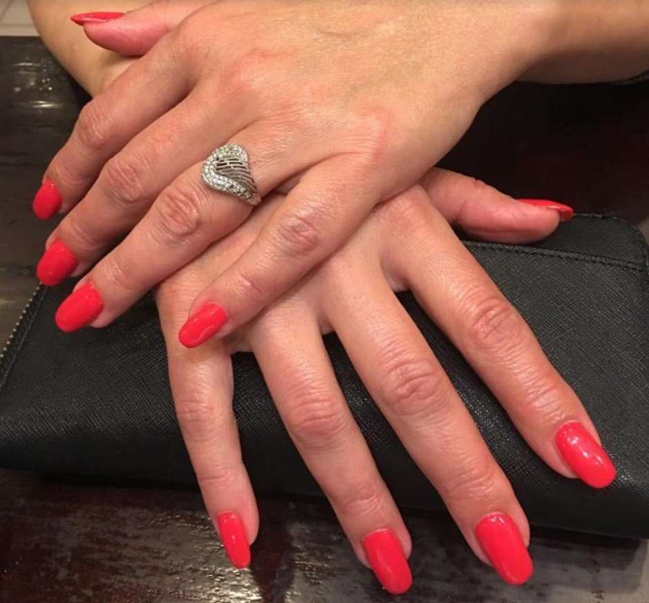Flamingo Nails & Spa | 844 The Queensway, Etobicoke, ON M8Z 1N7, Canada | Phone: (416) 253-8881