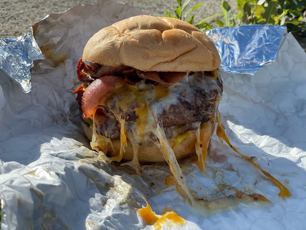 The Real McCoy Burgers and Fries | 2135 Robertson Rd, Nepean, ON K2H 5Z2, Canada | Phone: (613) 203-4311