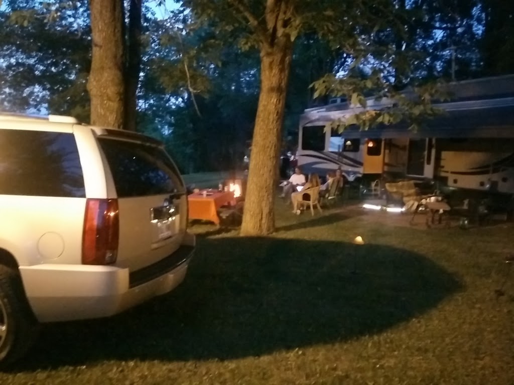 Camping Pointe-des-Cascades | 2 Chemin du Canal, Pointe-des-Cascades, QC J0P 1M0, Canada | Phone: (450) 455-2446