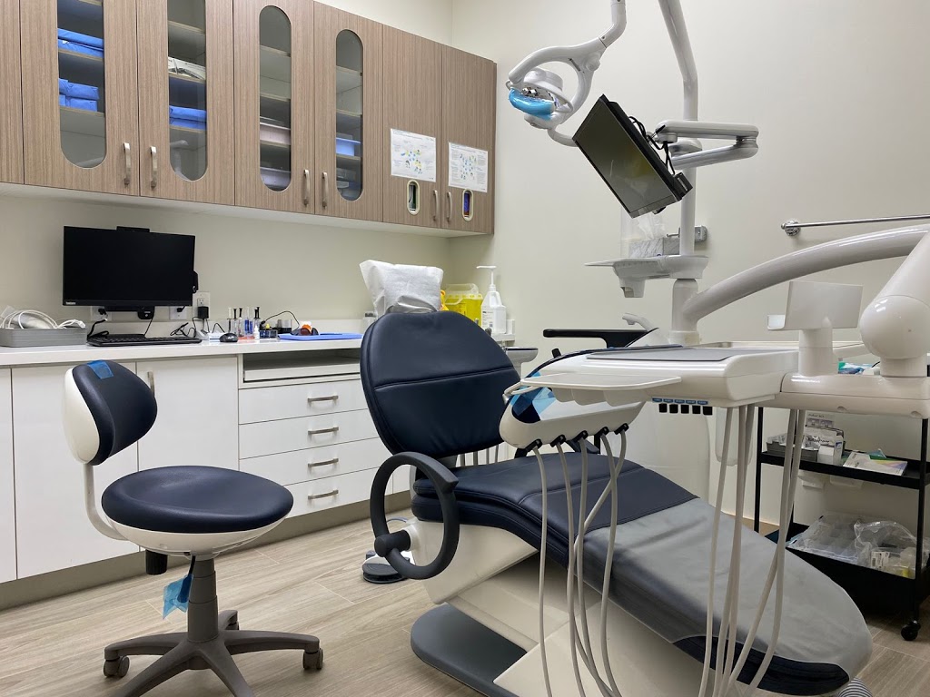 Crystal Dental | 875 St David St N Unit 302, Fergus, ON N1M 2W3, Canada | Phone: (226) 897-1016