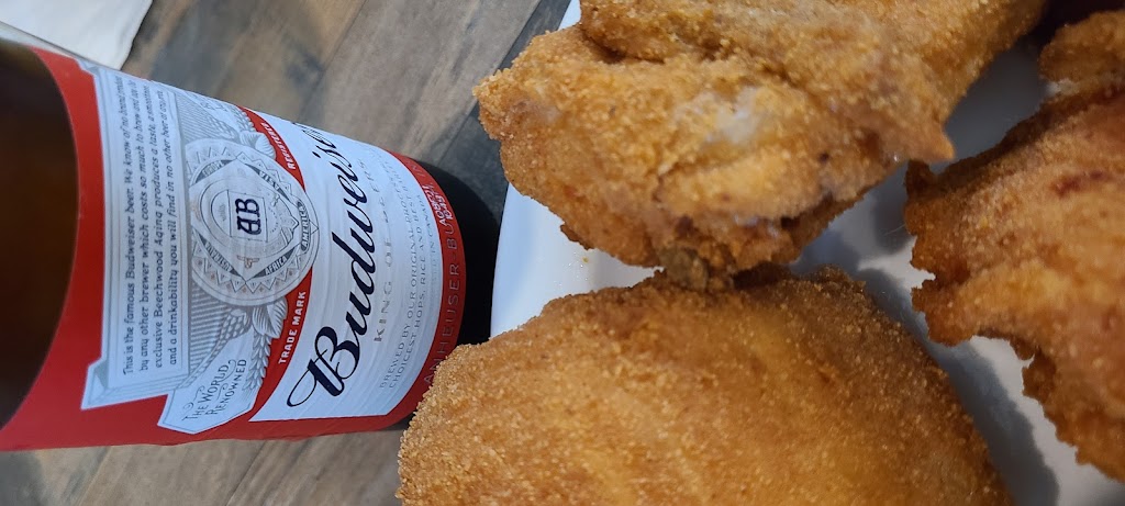 Somerset Food Bar & Lounge | 306 3 St, Somerset, MB R0G 2L0, Canada | Phone: (204) 744-2042