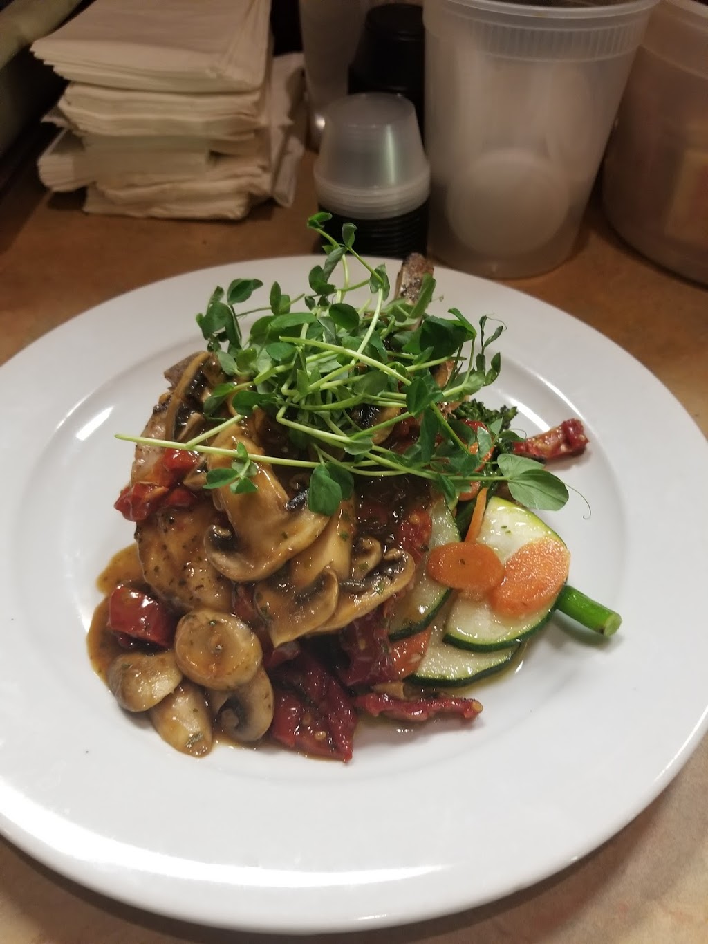The Anchor Inn Neighbourhood Pub & Restaurant | 3030 Smith Dr, Armstrong, BC V0E 1B1, Canada | Phone: (250) 546-8210