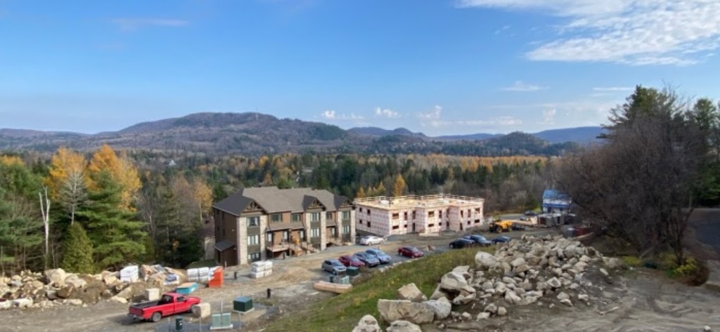 Le Versant Notre-Dame | 458 Ch Notre Dame, Sainte-Adèle, QC J8B 1S4, Canada | Phone: (450) 990-0778