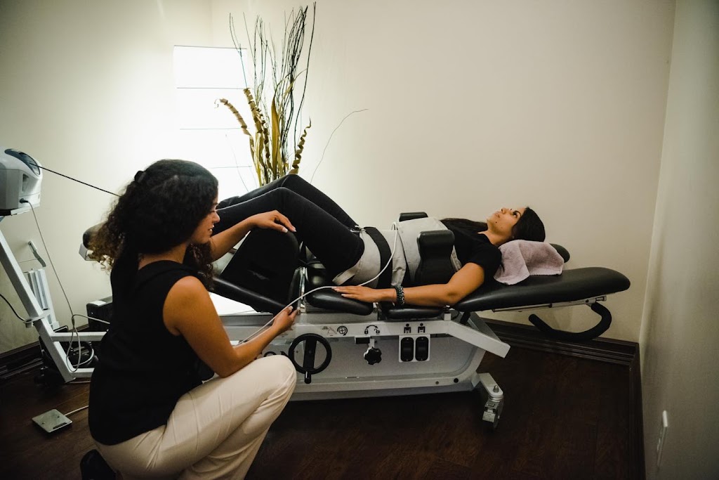Dre Renée Farand, Chiropraticienne | 17 Bd de la Salette suite 2, Saint-Jérôme, QC J5L 2H8, Canada | Phone: (450) 848-2750