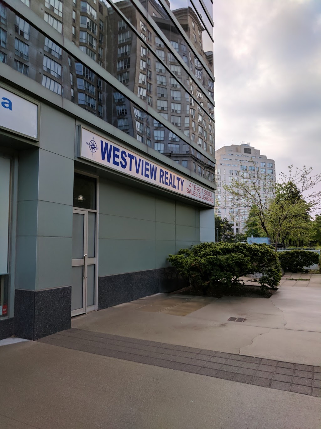Westview Realty Inc. | 2275 Lake Shore Blvd W, Etobicoke, ON M8V 3Y3, Canada