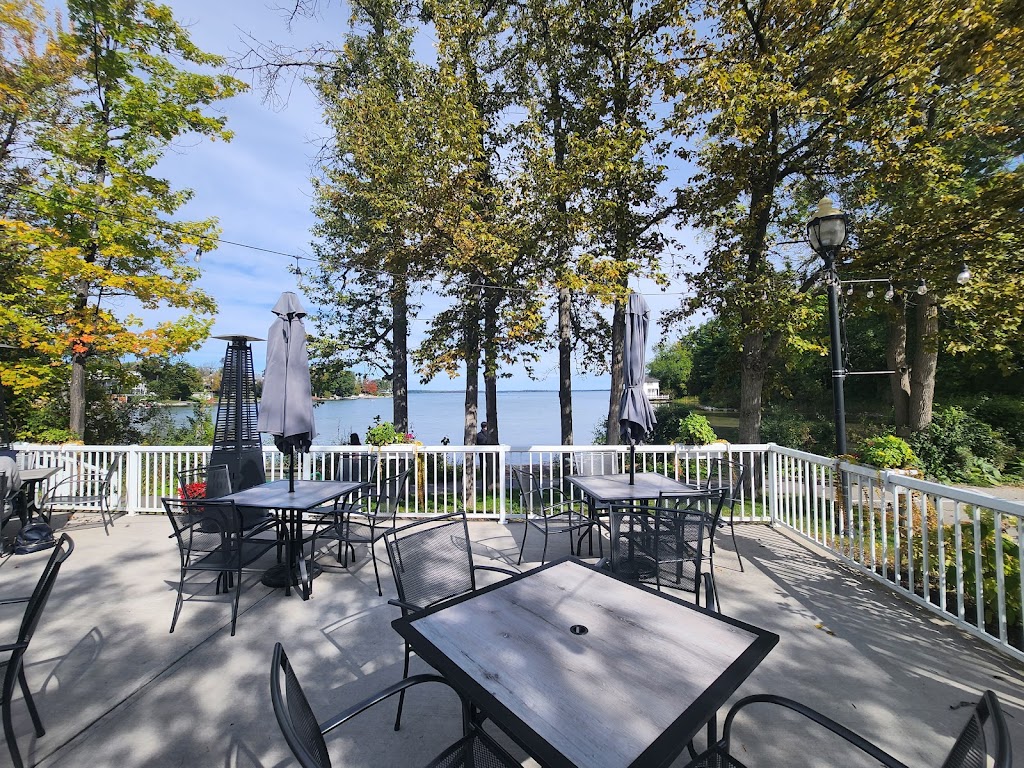 Fare | 50 Museum Dr, Orillia, ON L3V 7T9, Canada | Phone: (705) 325-7795