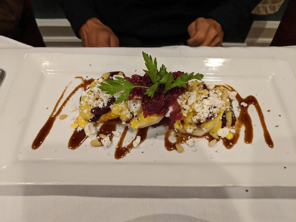 Di Salvos Bella Cucina | 2 James St, Parry Sound, ON P2A 1T2, Canada | Phone: (705) 746-4040