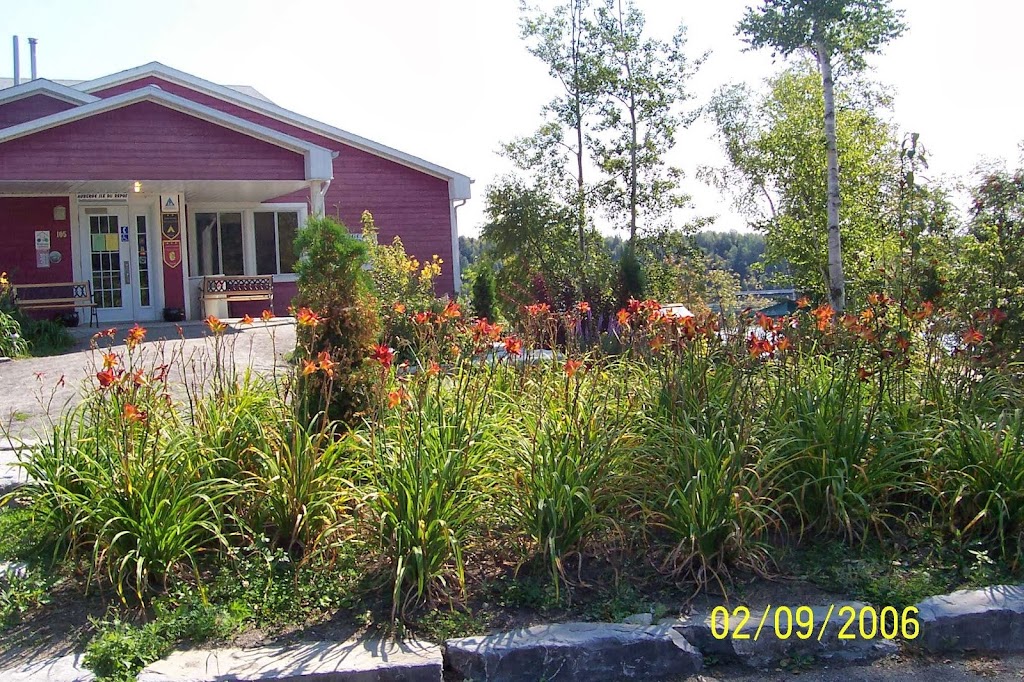 Auberge Ile du Repos | 105 Chem. de lÎle du Repos, Péribonka, QC G0W 2G0, Canada | Phone: (418) 347-5649