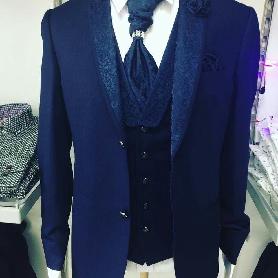 Steven Fashions | 30 Famous Ave #140, Woodbridge, ON L4L 3M9, Canada | Phone: (647) 721-7070