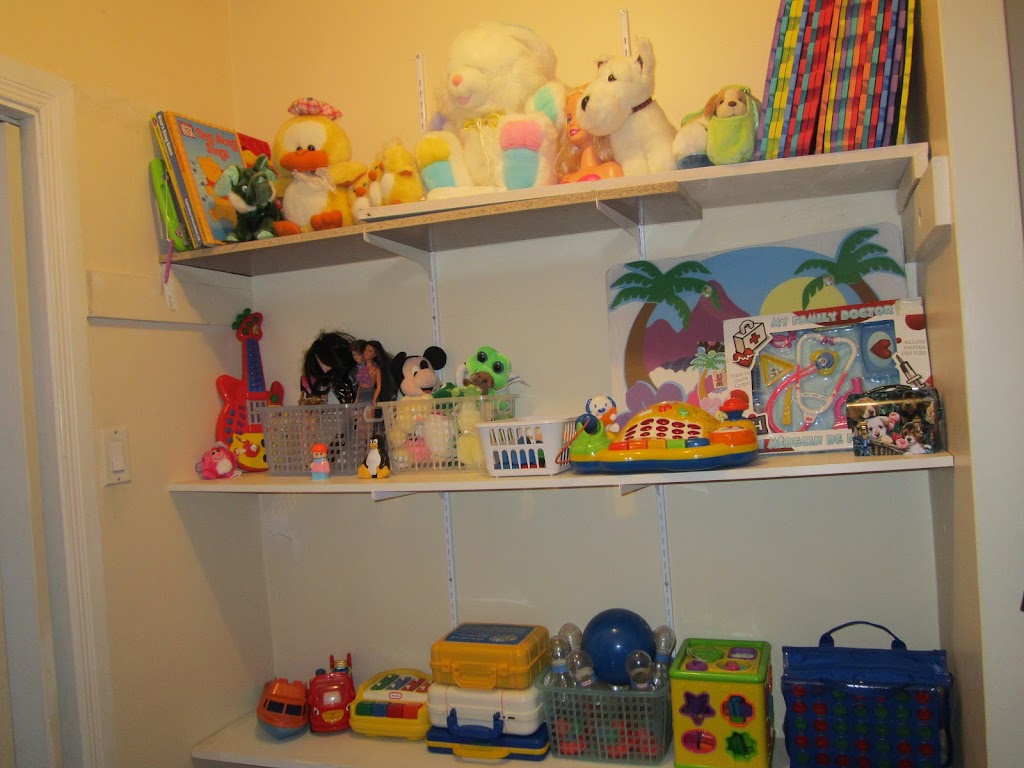 Sanas Blossom Home Daycare | 7032 Chem. Guelph, Côte Saint-Luc, QC H4W 1G9, Canada | Phone: (514) 513-9128