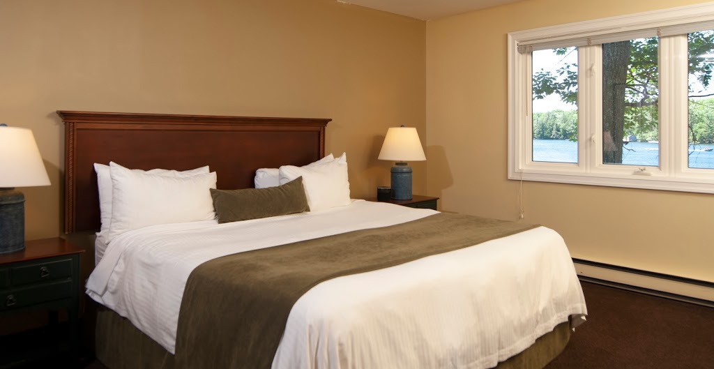 Rocky Crest Golf Resort | 20 Barnwood Dr, MacTier, ON P0C 1H0, Canada | Phone: (866) 323-3305