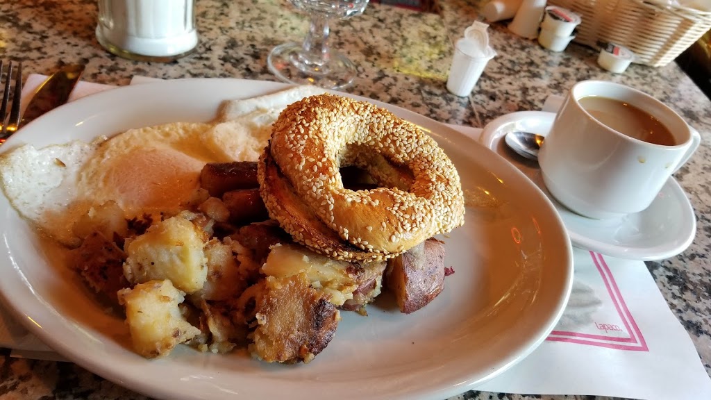 Bagel Etc | 4320 Boul St-Laurent, Montréal, QC H2W 1Z3, Canada | Phone: (514) 845-9462