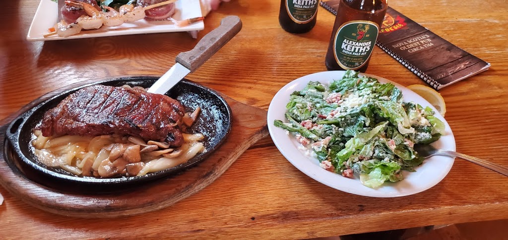 Focsle Tavern | 42 Queen St, Chester, NS B0J 1J0, Canada | Phone: (902) 275-1408