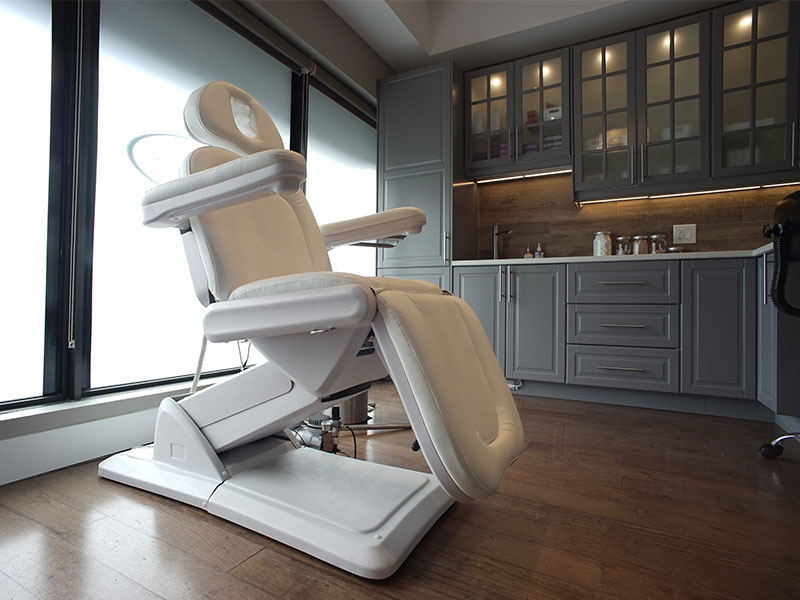 Project Skin MD Ottawa | 349 St Laurent Blvd, Ottawa, ON K1K 2Z7, Canada | Phone: (613) 745-7546