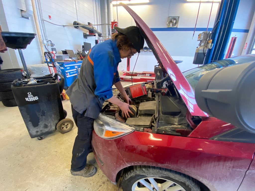 Quick Lane Olds | 5042 48 St, Olds, AB T4H 0C6, Canada | Phone: (403) 556-3302