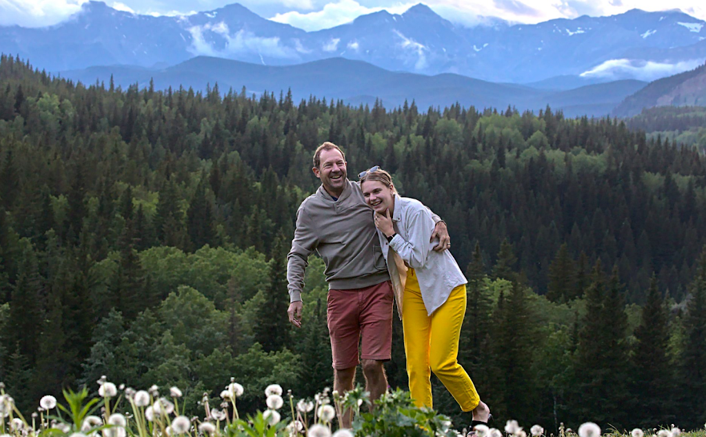 DS Photography | 222 Douglas Glen Ct SE, Calgary, AB T2Z 2M9, Canada | Phone: (403) 828-3315