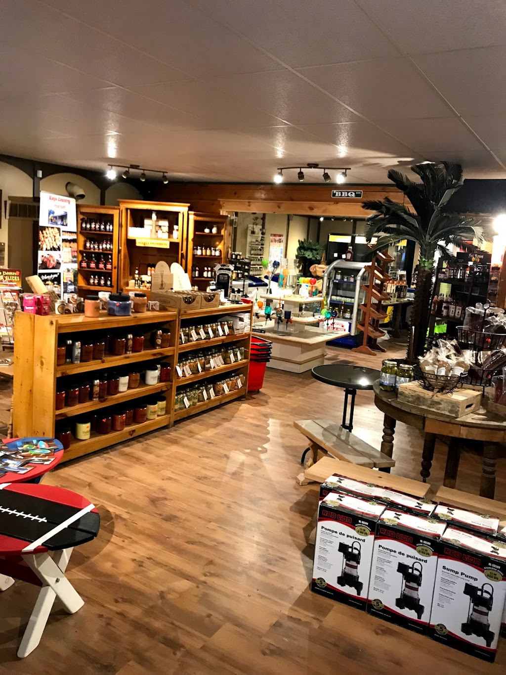 Kays Country market | 7323 ON-35, Coboconk, ON K0M 1K0, Canada | Phone: (705) 454-0427