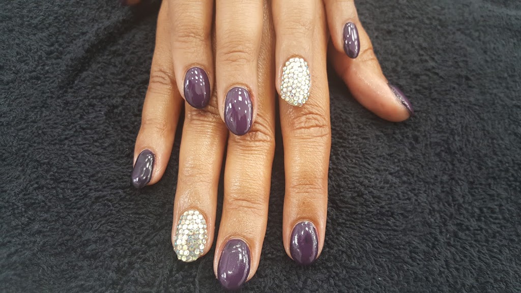 Lavish Nails Medi spa | 1090 Barton St E, Hamilton, ON L8H 4A1, Canada | Phone: (289) 933-9314