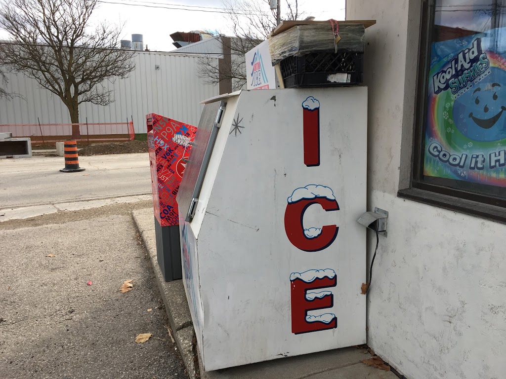 York Convenience | 220 York Rd, Guelph, ON N1E 3G2, Canada | Phone: (519) 767-2232