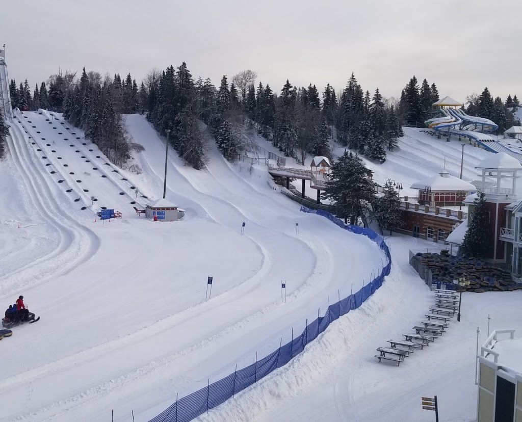 Village Vacances Valcartier | 1860 Boulevard Valcartier, Saint-Gabriel-de-Valcartier, QC G0A 4S0, Canada | Phone: (418) 844-2200