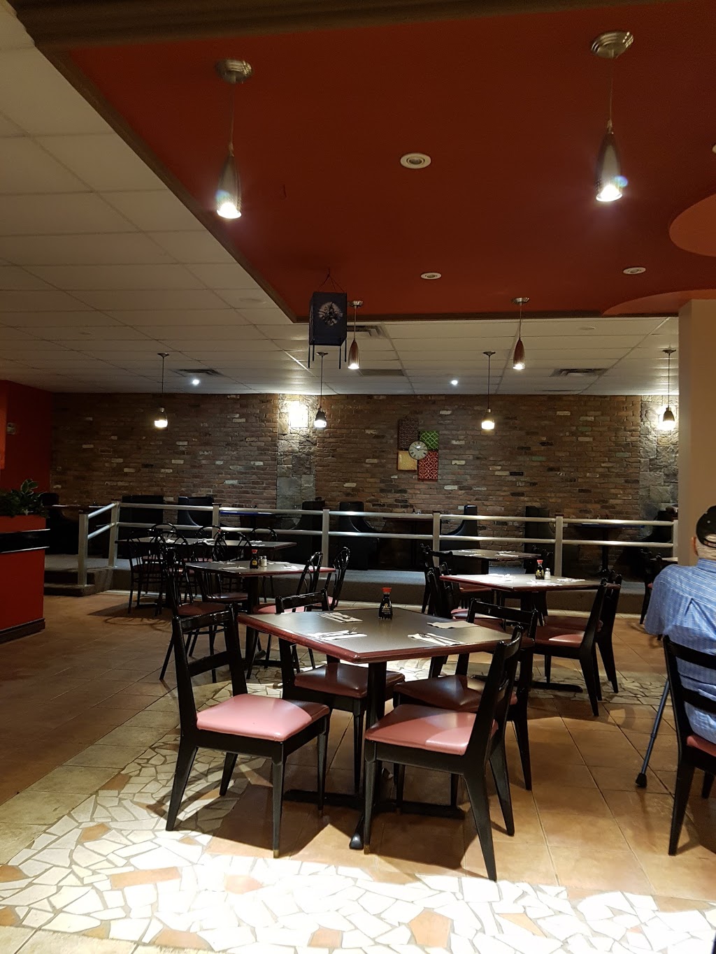 Ho Wah Restaurant | 1073 Tecumseh Rd E, Windsor, ON N8W 1B3, Canada | Phone: (519) 945-5251