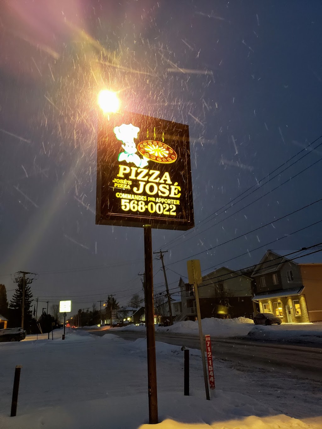 Pizza Jose | 88 Avenue Gatineau, Gatineau, QC J8T 4J4, Canada | Phone: (819) 568-0022