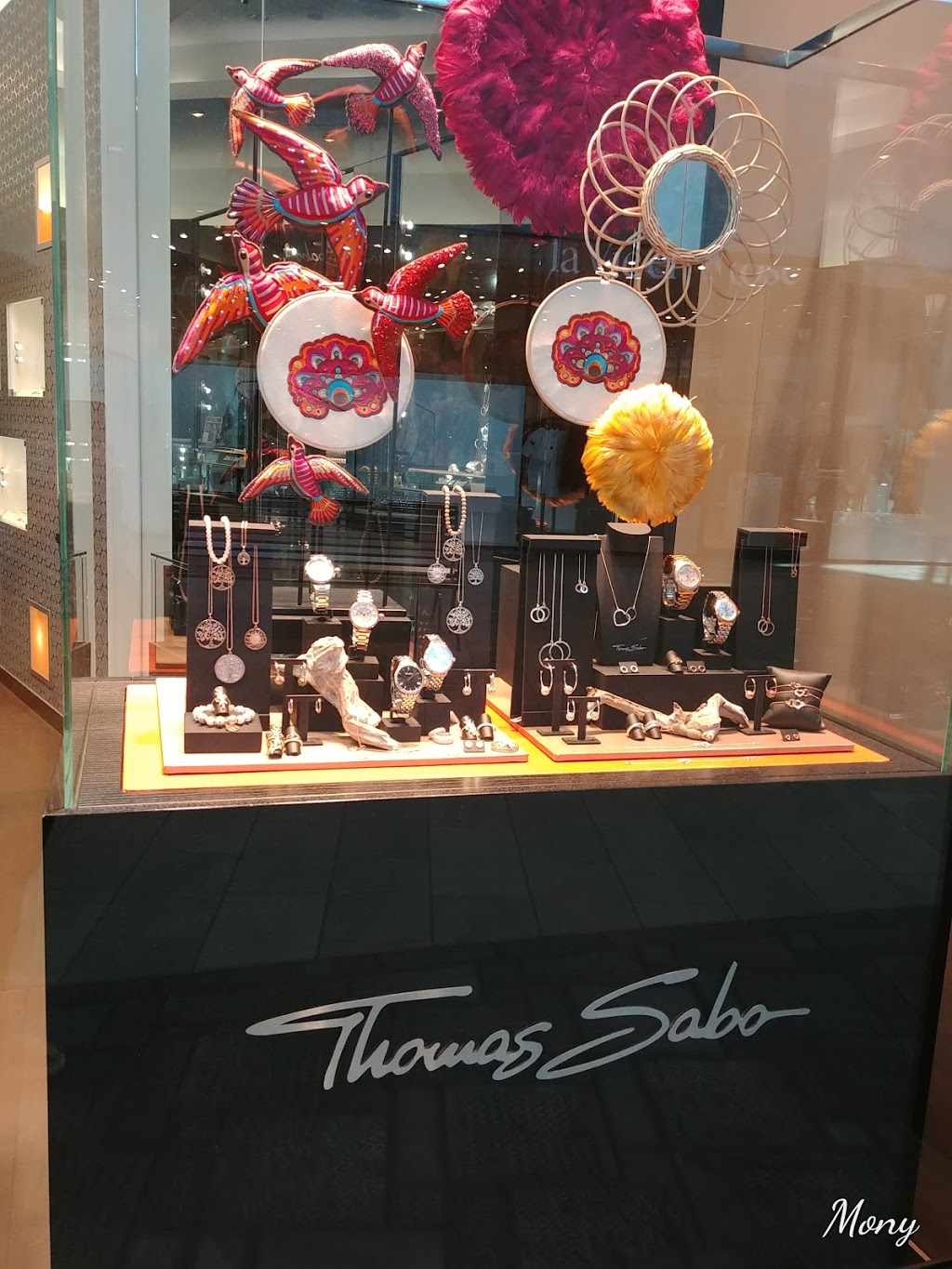 Thomas Sabo | 3035 Boulevard le Carrefour Shop No. R029, Laval, QC H7T 1C8, Canada | Phone: (450) 687-2939
