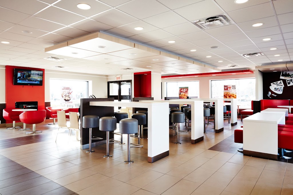 Protech Construction | 1371 Boulevard Lionel-Boulet #101, Varennes, QC J3X 1P7, Canada | Phone: (450) 929-0613