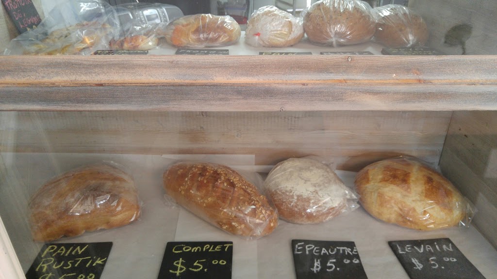 Café Boulangerie du Village | 678 Chemin de Ste Anne des Lacs, Sainte-Anne-des-Lacs, QC J0R 1B0, Canada | Phone: (450) 643-0317