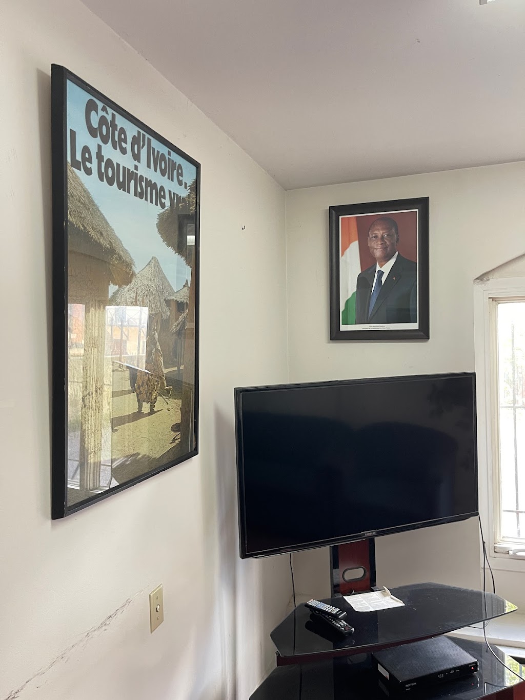 Ambassade de Côte divoire au Canada | 9 Marlborough Ave, Ottawa, ON K1N 8E6, Canada | Phone: (613) 236-9919