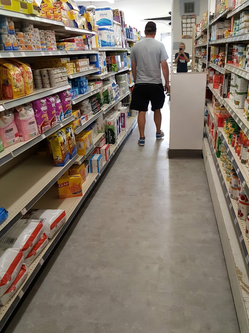 Kuhmart | 205 Main St, Elrose, SK S0L 0Z0, Canada | Phone: (306) 378-2514