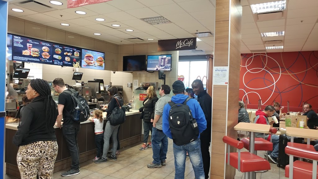 McDonalds | 6797 Boulevard Newman, LaSalle, QC H8N 3E4, Canada | Phone: (514) 364-5282