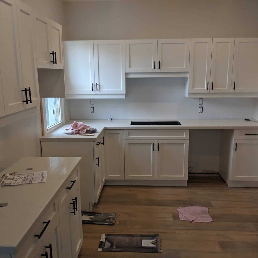 Dl Renovations and property management | 44 San Felice Ln, Hamilton, ON L9B 0B5, Canada | Phone: (905) 741-9981
