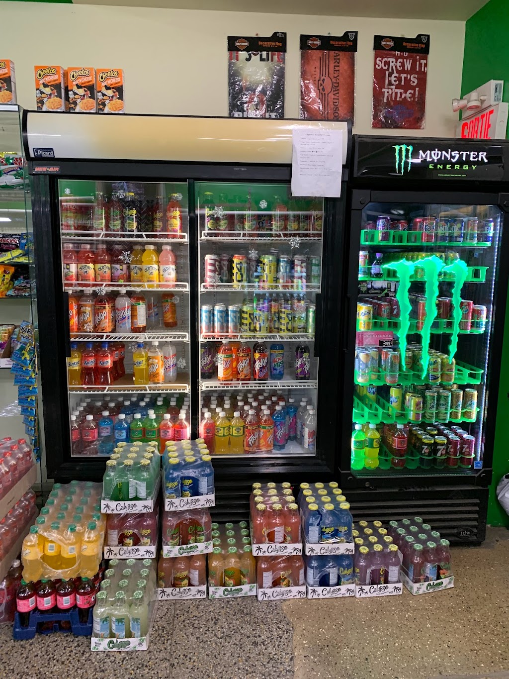 Québec Mix Limoilou | 2117 1re Av., Québec, QC G1L 3M6, Canada | Phone: (581) 742-2114