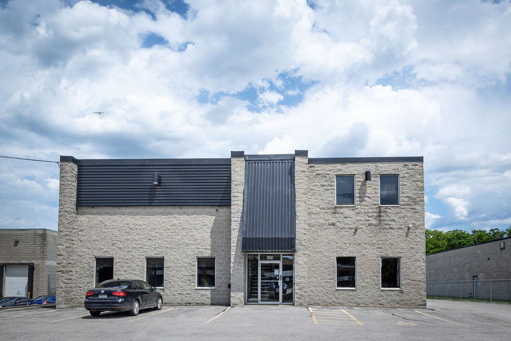 NVS Profession Corporation - Barrie | 683 Bayview Dr, Barrie, ON L4N 9A5, Canada | Phone: (705) 727-0763