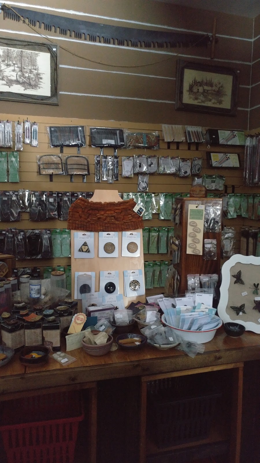 The Twisted Barn | 404039 Range Rd 72, Alhambra, AB T0M 0C0, Canada | Phone: (403) 845-5050
