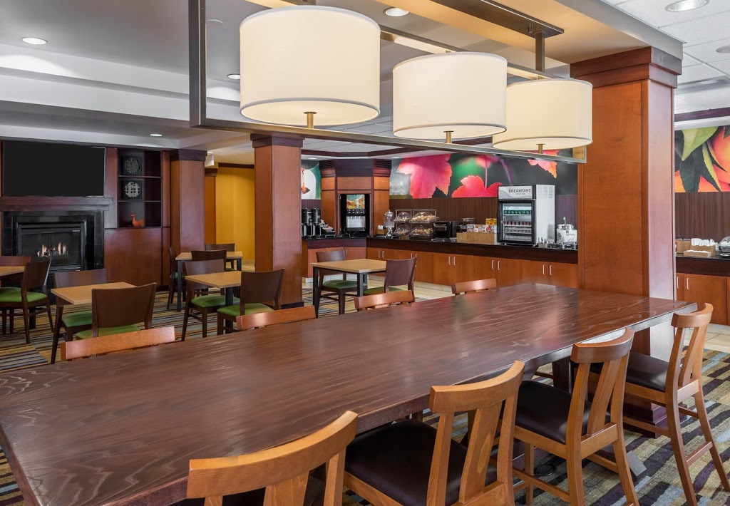 Fairfield Inn & Suites by Marriott Buffalo Airport | 4271 Genesee St, Cheektowaga, NY 14225, USA | Phone: (716) 633-2488