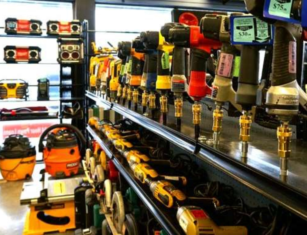 Cash Canada | 102 Avenue P S, Saskatoon, SK S7M 2V9, Canada | Phone: (306) 500-7538