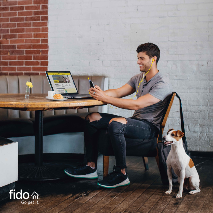 Fido | 240 Leighland Ave MRU11, Oakville, ON L6H 3H6, Canada | Phone: (905) 901-0078