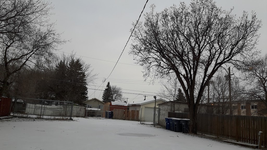 Coopers Lodge | 117 Avenue P S, Saskatoon, SK S7M 2W1, Canada | Phone: (306) 244-4471